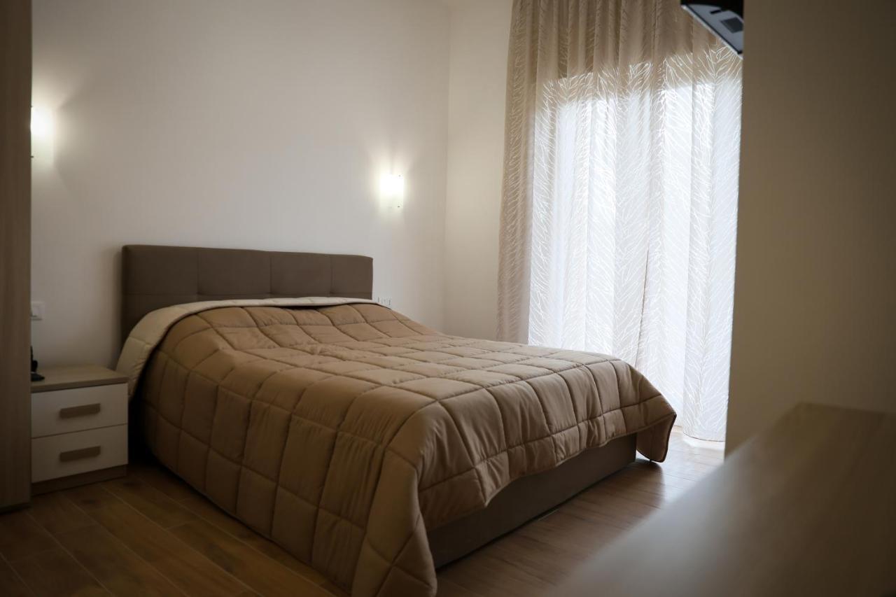 B&B A Salerno Luaran gambar